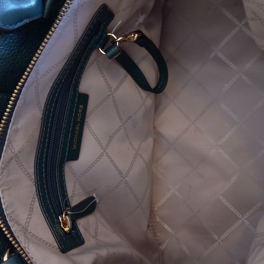 Purse - Picture 8 of 16